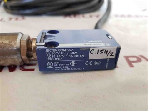 Telemecanique Osiswitch Zcmd21 Limit Switch – Aeliya Marine Tech