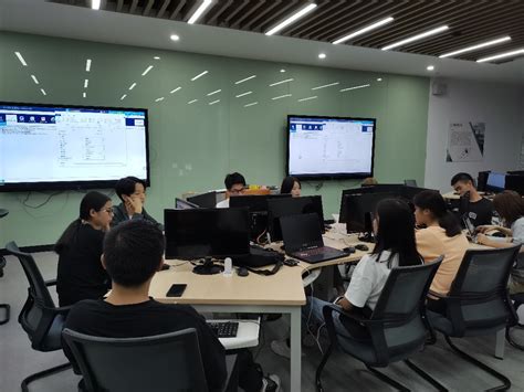 大数据教研室首尝试计算机等级考试的“线上+线下”培训 - 院系新闻 - 重庆能源职业学院