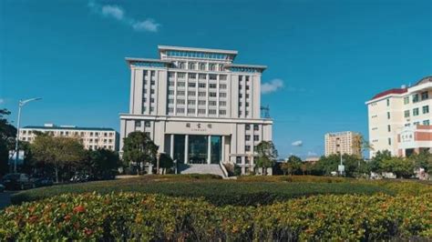 校园风光-湛江科技学院