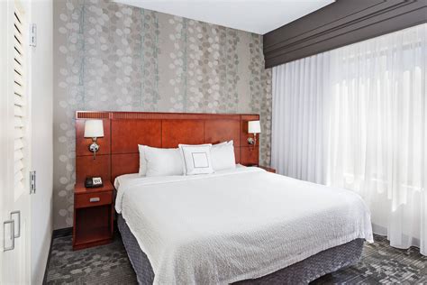 Courtyard by Marriott Knoxville Airport Alcoa | Convenient Park, Stay ...