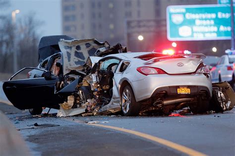 Three dead in horrific wrong-way crash in Queens | New York Post