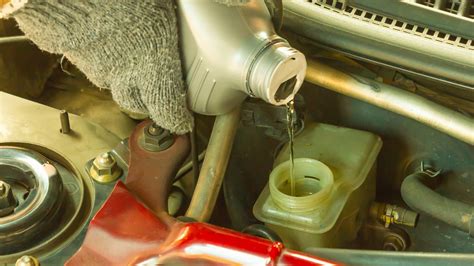 How To Add Brake Fluid Safely (A Detailed Guide + 5 FAQs) | AutoNation ...