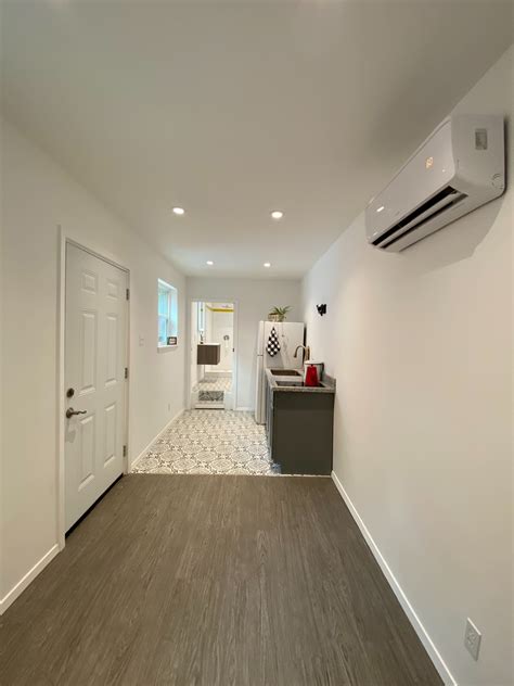 Container Home Interior 的图像结果