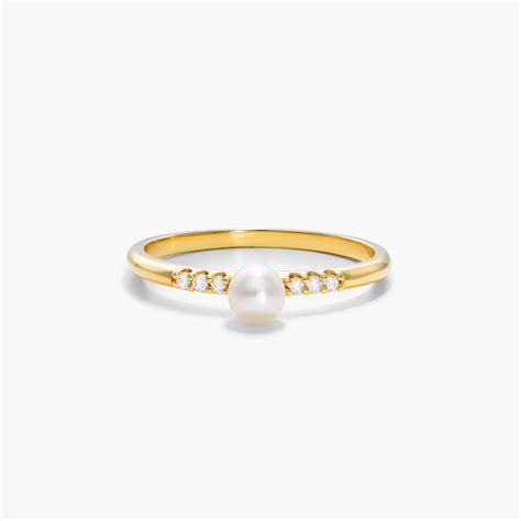 14K Yellow Gold Freshwater Cultured Pearl and Diamond Ring-8513840y14