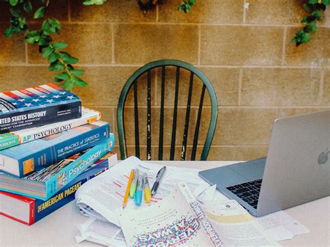 Stanford Admissions & Stanford University Admissions - Latest Info