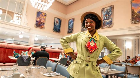 A Fresh Look at the Reopened 1900 Park Fare Character Dinner Experience ...