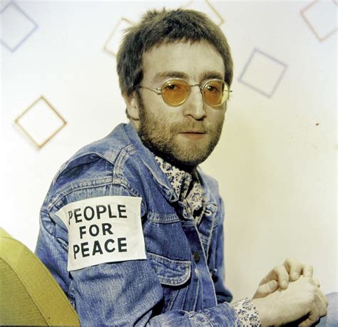 "Imagine" By John Lennon: 9 Facts About The Song's Meaning