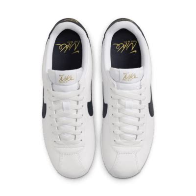 Nike Cortez Leather Women's Shoes. Nike IN