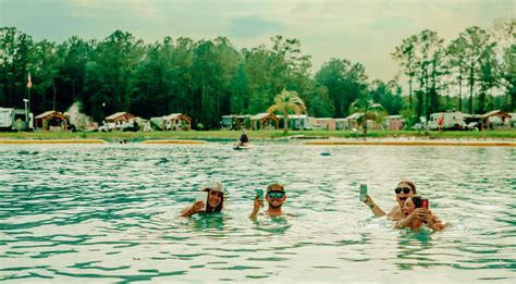 Island Oaks RV Resort | Brand New RV Park in NE Florida
