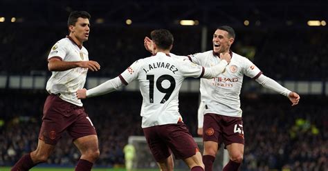 (Crónica) El Manchester City remonta en Goodison Park y presiona por ...
