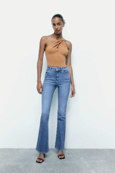 Women's High Waisted Jeans | Explore our New Arrivals | ZARA India