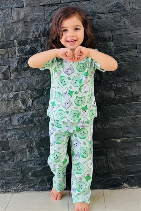 Kitten Kids Unisex Nightwear Green – NapStory