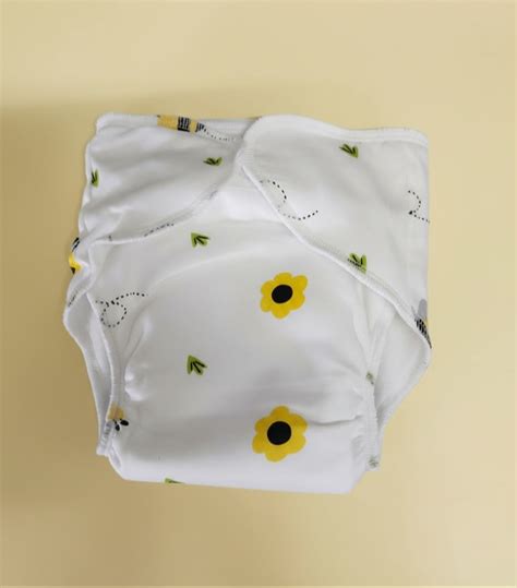 Buy 0 - 6M Baby Soft Velcro Adjustable Reusable Cloth Padded Underwear ...