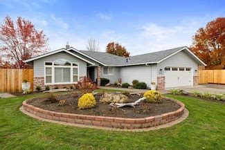 Medford OR Real Estate & Homes for Sale - Homes.com