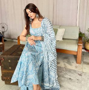 AMEVHI Printed, Paisley Kurta, Palazzo & Dupatta Set - Buy AMEVHI ...
