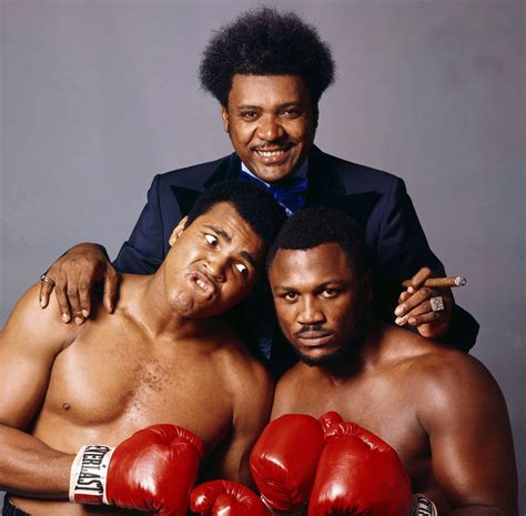 25 years later, Ali and Frazier are still slugging it out - Sports ...