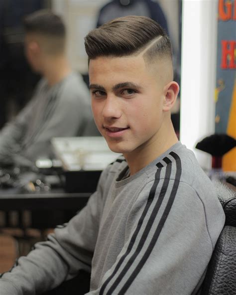 24 Amazing Latest Hairstyles & Haircuts for MEN'S 2019. | Mens haircuts ...