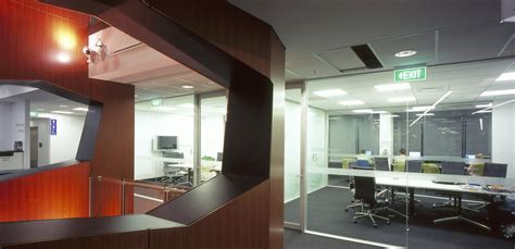 UQ Library 的图像结果