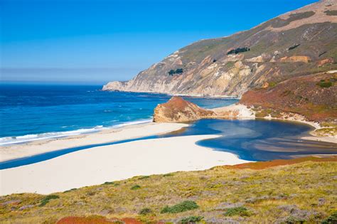 Three Arch Bay Beach in Laguna Beach, CA - California Beaches