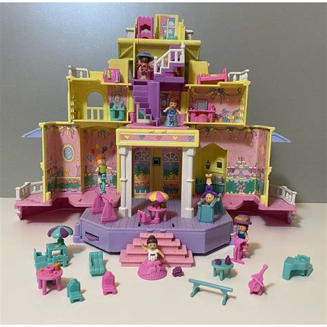 Vintage Polly Pocket House
