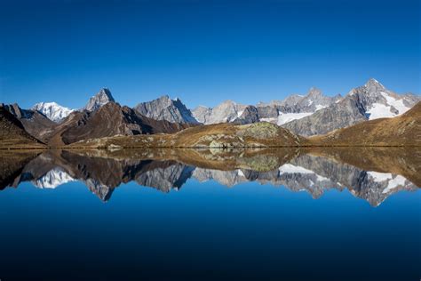 Water Reflection Photography Tips