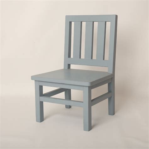 Sleek Baby Chair Prop – Modern Design for Baby Photoshoots – whiteihf