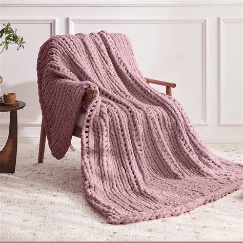 Amazon.com: Negwoo Chunky Knit Throw Blanket, 50''*60'' Knitted Throw ...