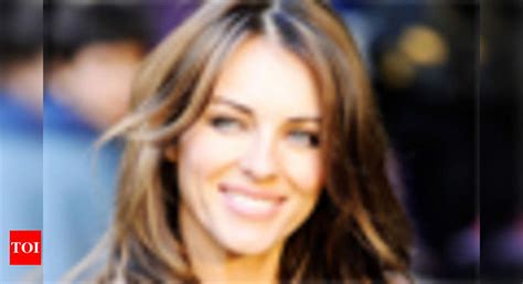 Elizabeth Hurley: Liz Hurley to cheer for beau Shane Warne | New ...