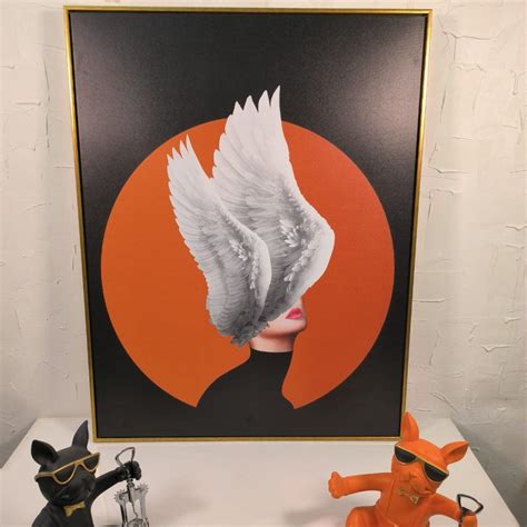 LADY BIRD WALL PAINTING – Smokey Cocktail