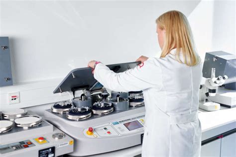 Textile Testing Laboratory 的图像结果