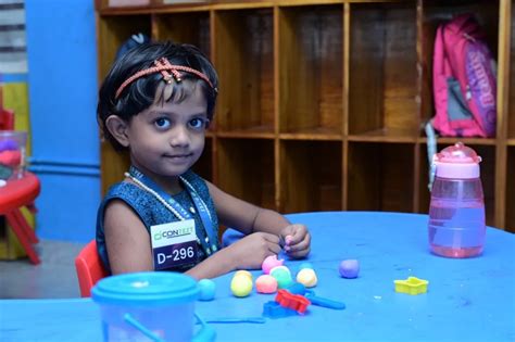 Home | DiYES International School