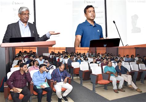 Departments of Computer Science & Engineering and Computer Applications ...