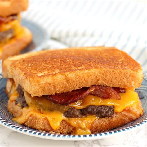 Grilled Cheese Burger