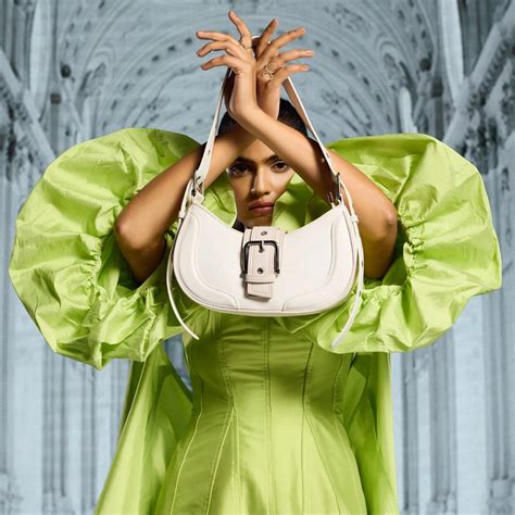 Buy Shoulder Bags for Women Online | Lino Perros