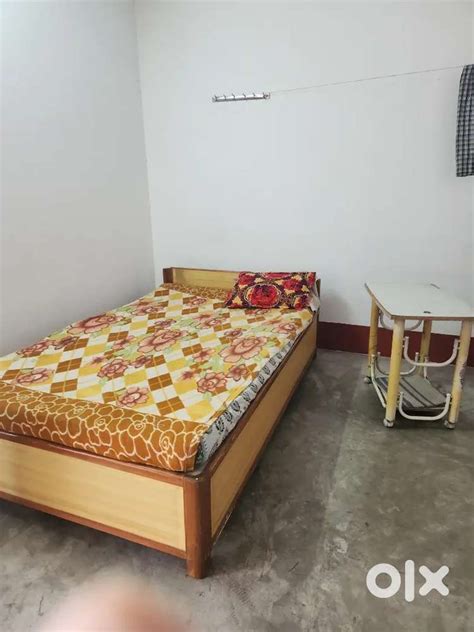 Flat for rent at prime location and in main road of Gurung Busty - For ...