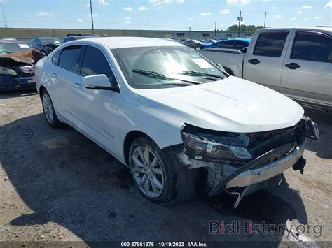 Report 2G1105SA7H9153895 CHEVROLET IMPALA 2017 White Gasoline - price and damage history