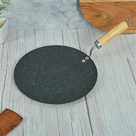 Femora Carbon Steel Tawa with Wooden Handle, 3 Layer Non-Stick Coating ...