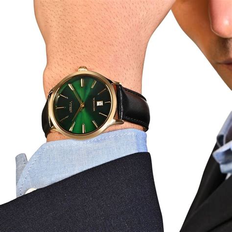 Buy Online Nebula by Titan Abhiyant Hand-Wound Mechanical Analog with ...