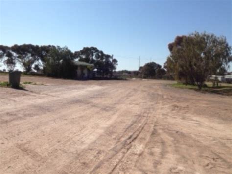 OPAL PIONEER CARAVAN PARK (White Cliffs) - Campground Reviews & Photos ...