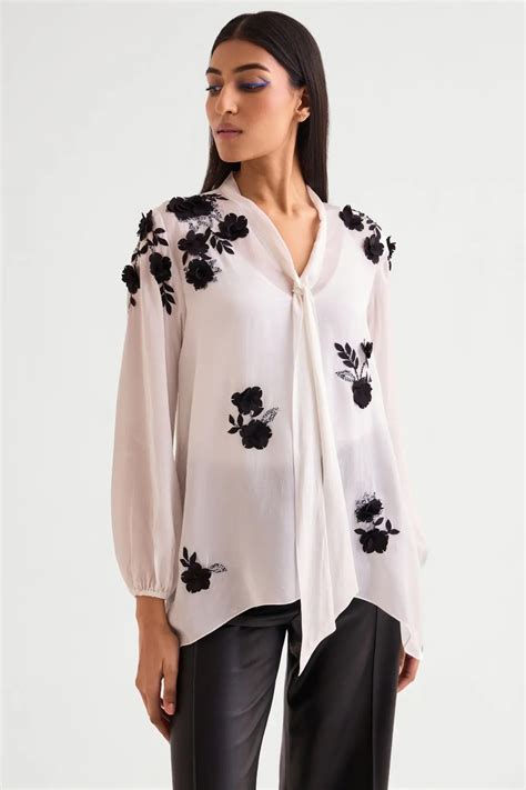 Scrunchy Handkerchief Front Tie Top - namratajoshipura