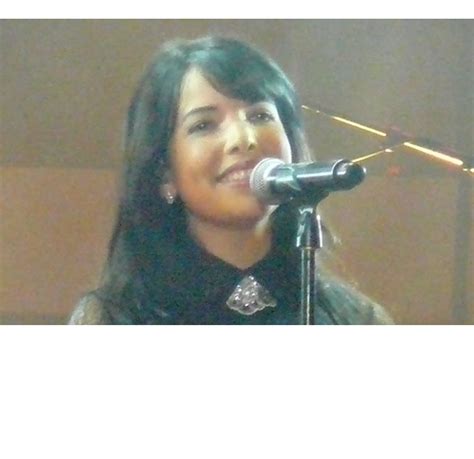 Musique Indila 的图像结果