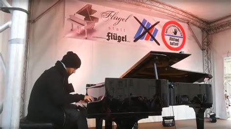 Pianist Igor Levit joins rally against far-right Alternative for ...