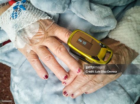 Image result for Measuring SpO2