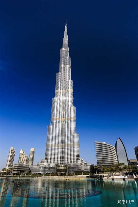 住在最高楼-迪拜哈利法塔里面是什么体验？
