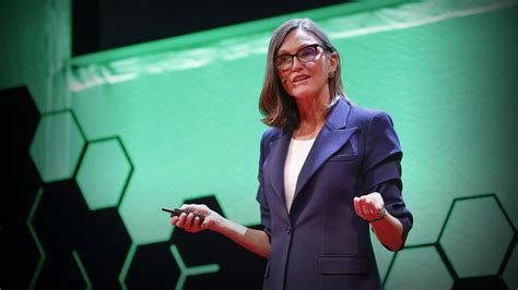 Cathie Wood: Why AI will spark exponential economic growth | TED Talk