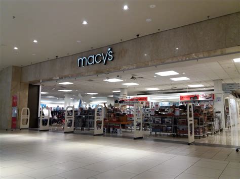 Macys Plans To Cut 2,000 Jobs And Close 125 Stores Over The Next 36 Months