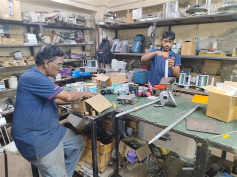 Automatic Filling ,Capping ,Labelling , Sleveing Machine - Boss ...