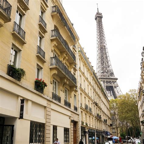 American University of Paris