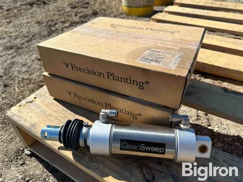 Installing Clean Sweep Precision Planting 的图像结果