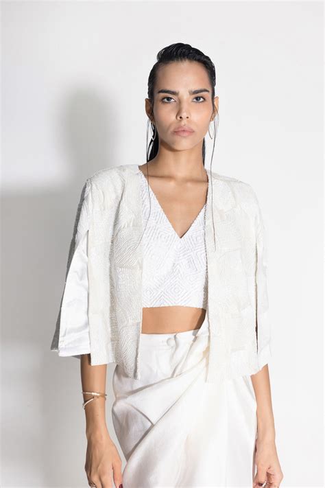 Masai Godet Sari with Masai Top and Wave Cape – 431-88